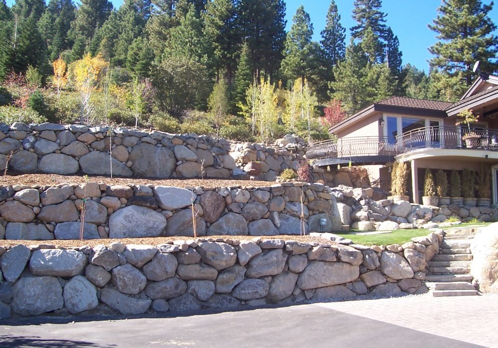 Rockery Walls, Boulder retainer walls
