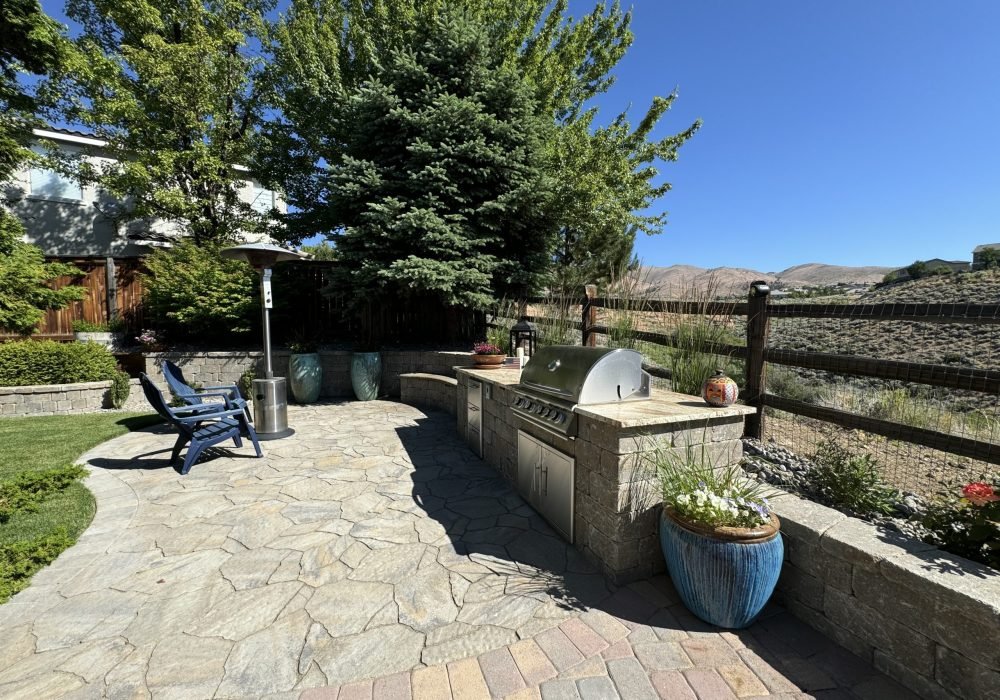 Outdoor Kitchen, Grill, BBQ. Reno Tahoe Landscaping